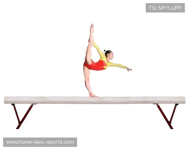 体操平衡木动作翻三圈稳如泰山