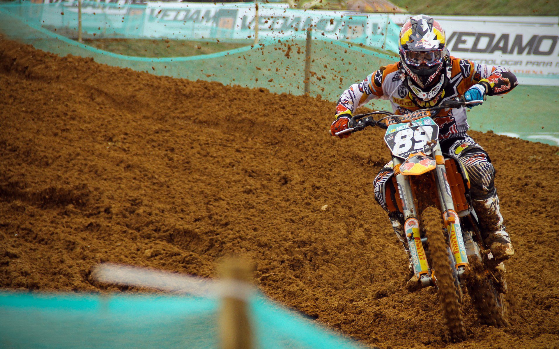 Morales 多次达阵成为得分机器